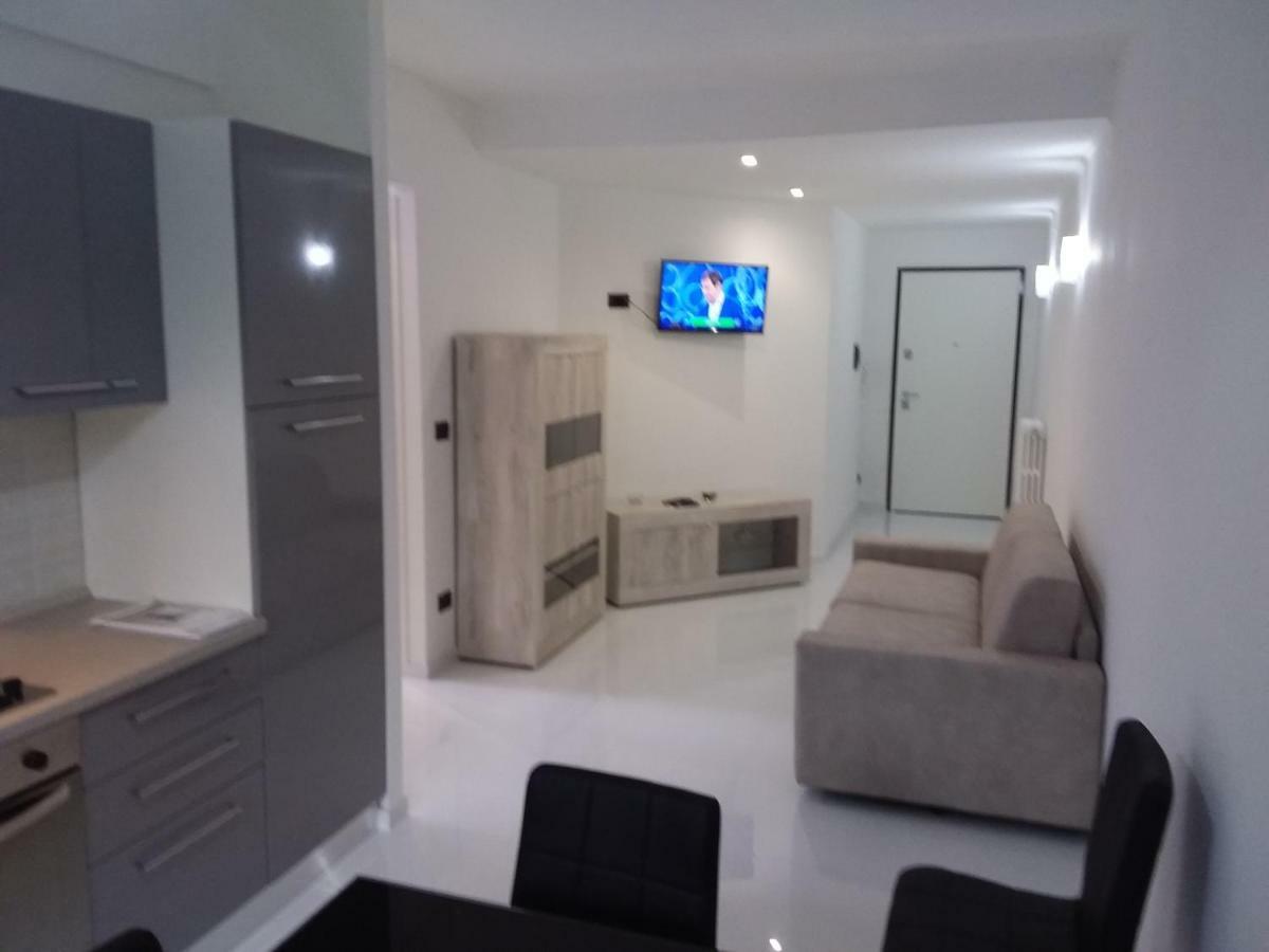 Zona Chiesa Russa Apartment Сан Ремо Екстериор снимка